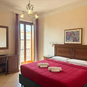 Anthony House, Via Villafranca 2, Castro Pretorio Appartamento Roma